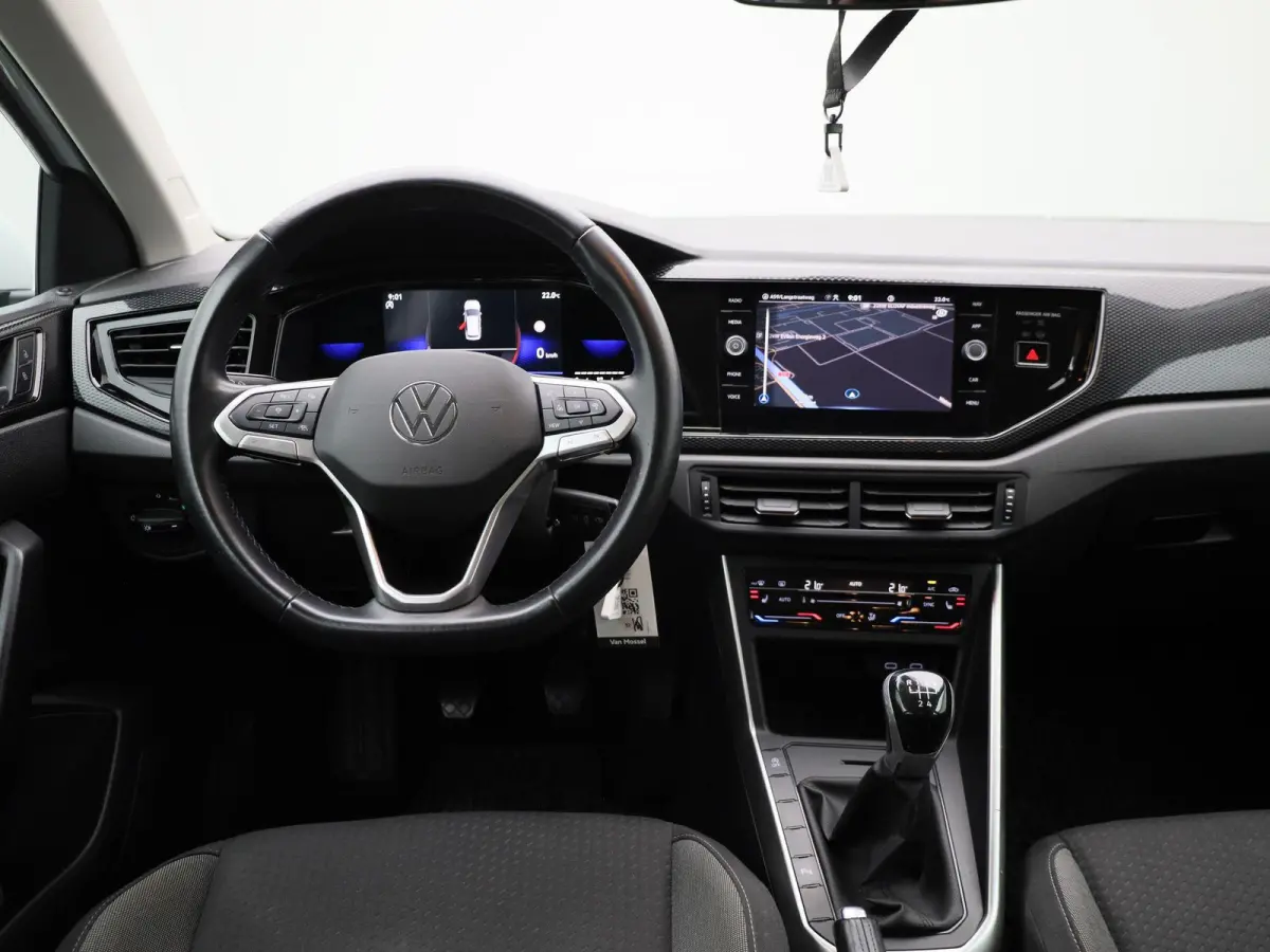 1.0 TSI Life Business 95 PK| Origineel Nederlands | 1e Eigenaar | Navigatie | Stoelverwarming | Climatronic | Parkeersensoren | Digitale Cockpit