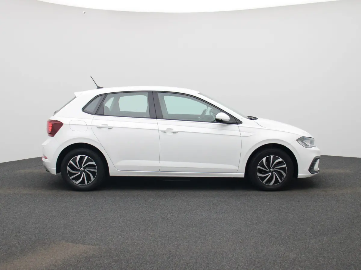 1.0 TSI Life Business 95 PK| Origineel Nederlands | 1e Eigenaar | Navigatie | Stoelverwarming | Climatronic | Parkeersensoren | Digitale Cockpit