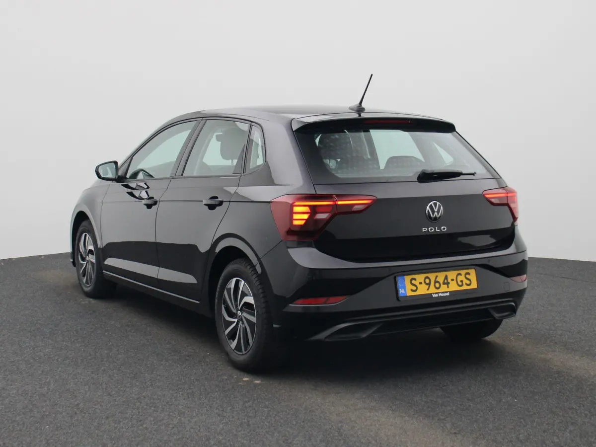 1.0 TSI Life Business 95 PK| Origineel Nederlands | 1e Eigenaar | Navigatie | Stoelverwarming | Climatronic | Parkeersensoren | Digitale Cockpit