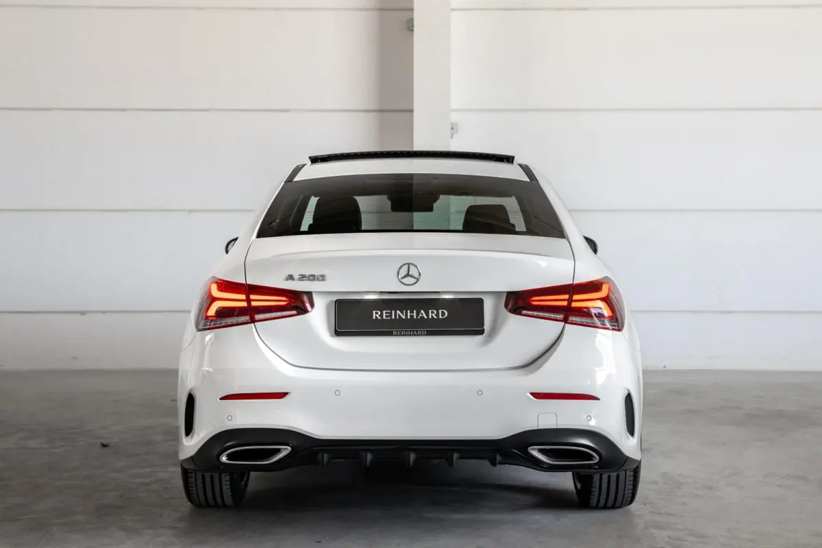 200 AMG Night / Burmester / Elektr. Stoelen / Camera's / 1e Eig. / Orig. NL / Dlr. ond.