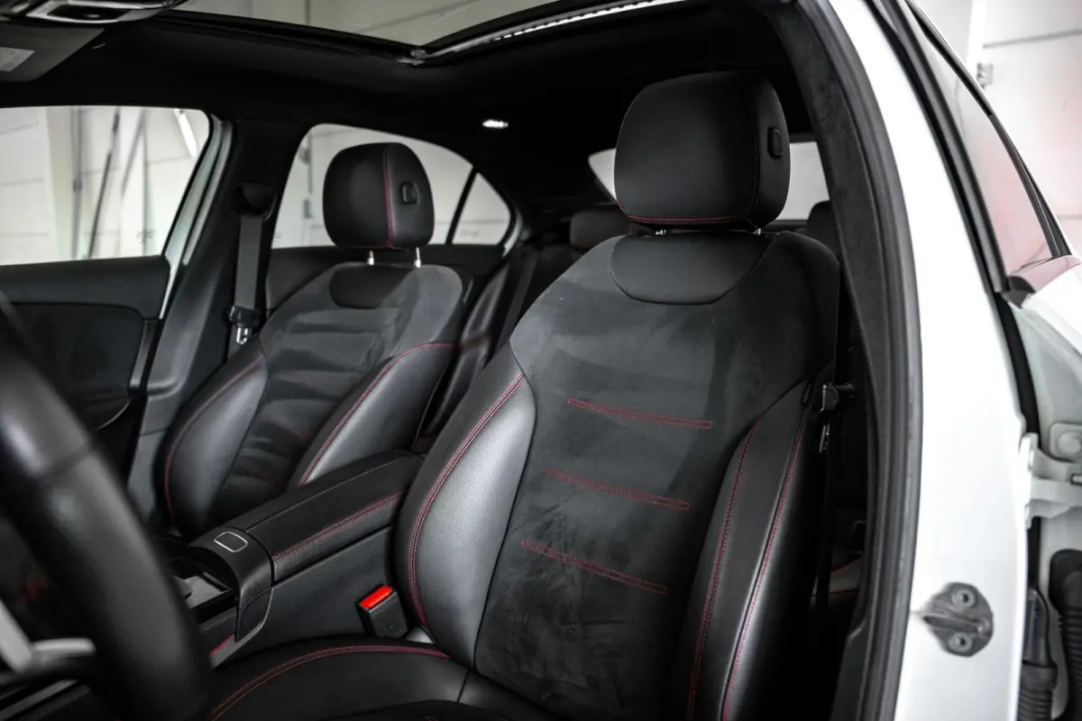 200 AMG Night / Burmester / Elektr. Stoelen / Camera's / 1e Eig. / Orig. NL / Dlr. ond.