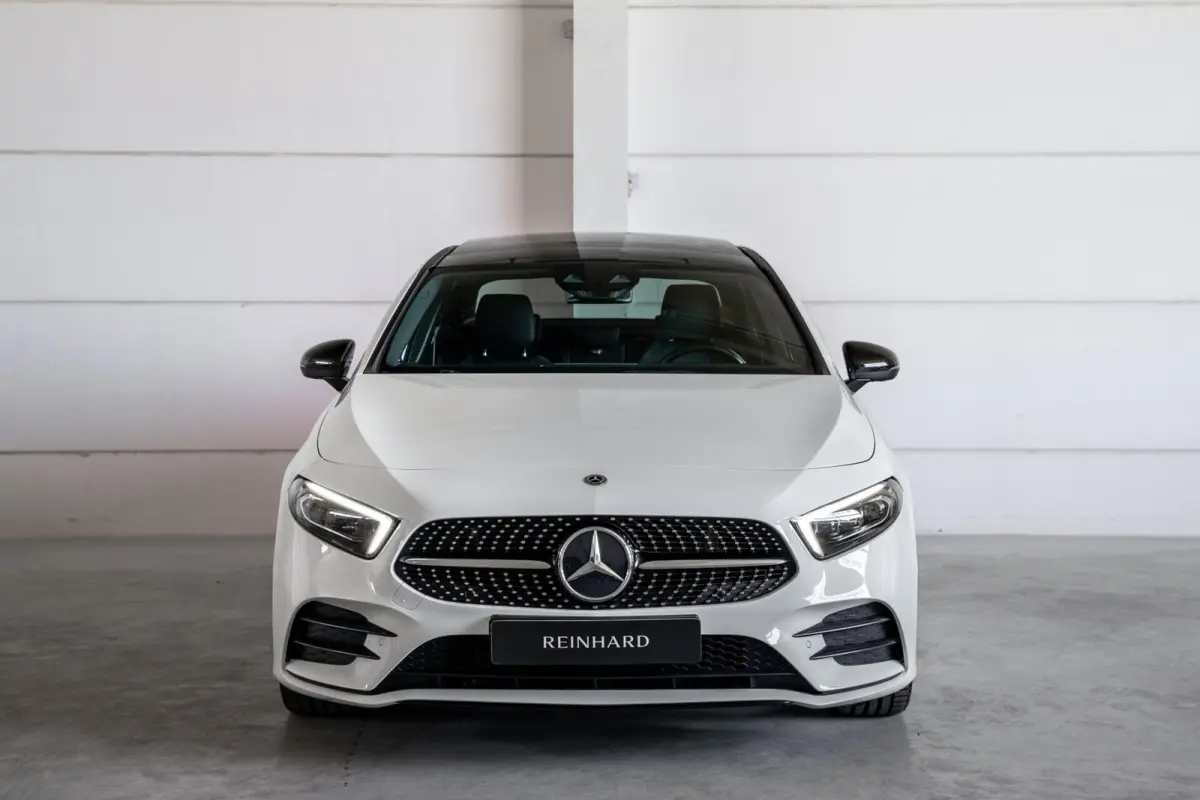 200 AMG Night / Burmester / Elektr. Stoelen / Camera's / 1e Eig. / Orig. NL / Dlr. ond.