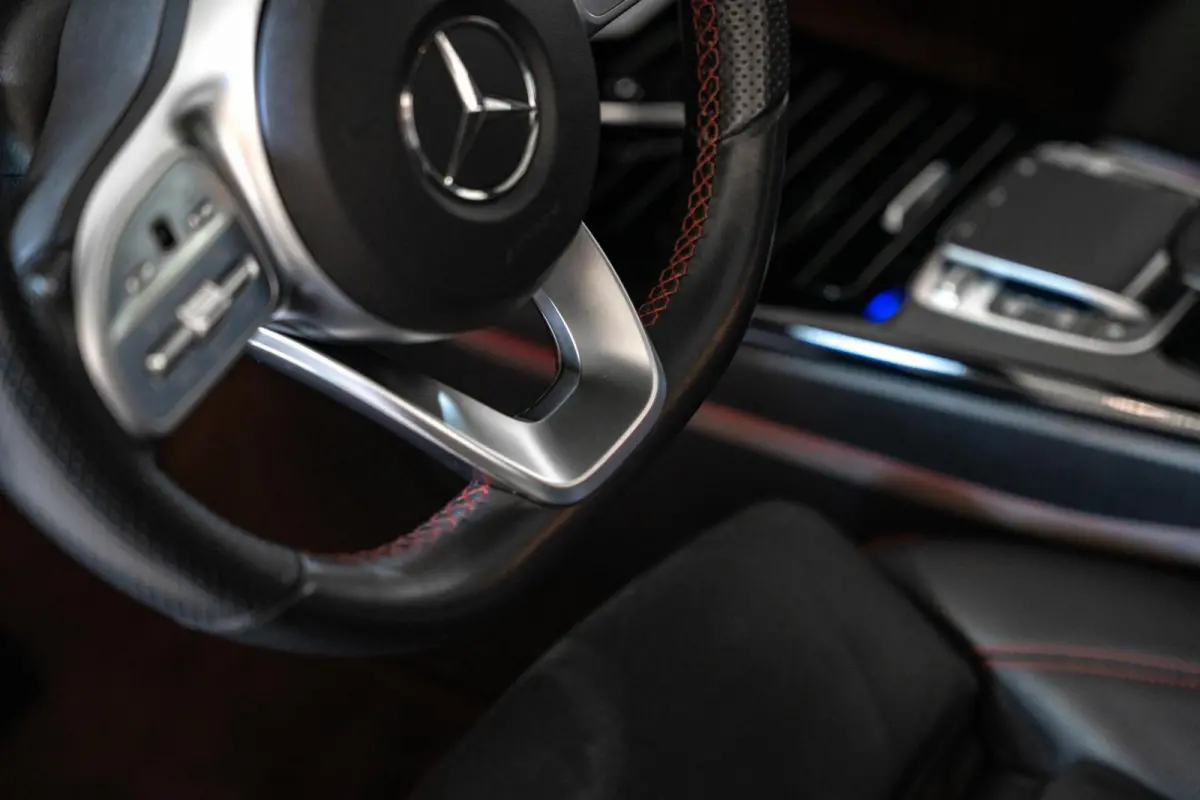 200 AMG Night / Burmester / Elektr. Stoelen / Camera's / 1e Eig. / Orig. NL / Dlr. ond.