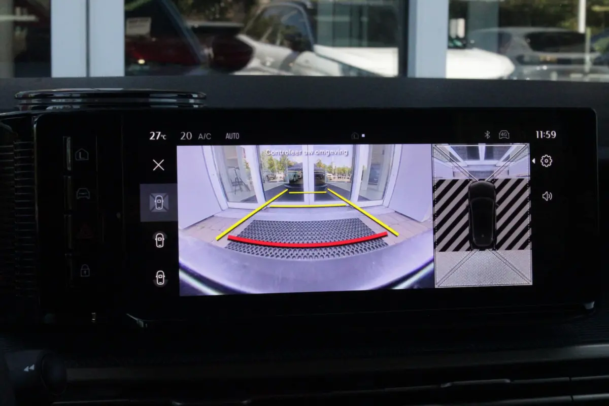 1.2 Hybrid 110PK AUTOMAAT LX | CAMERA VOOR + ACHTER | PARKEERSENSOREN VOOR + ACHTER | DRIVE PACK: ADAPTIVE CRUISE CONTROL/DODEHOEK DETECTIE/ELEKTRISCH INKLAPBARE BUITENSPIEGELS/SPROTIEF STUU