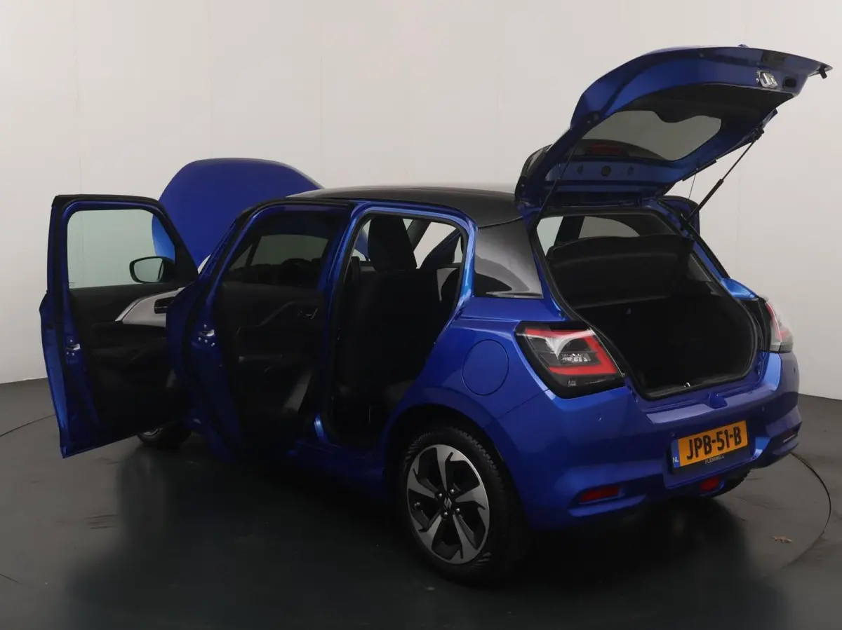 1.2 Style Smart Hybrid Automaat