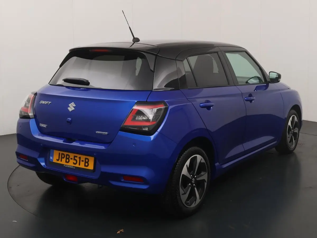1.2 Style Smart Hybrid Automaat