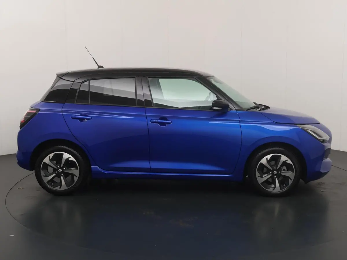 1.2 Style Smart Hybrid Automaat