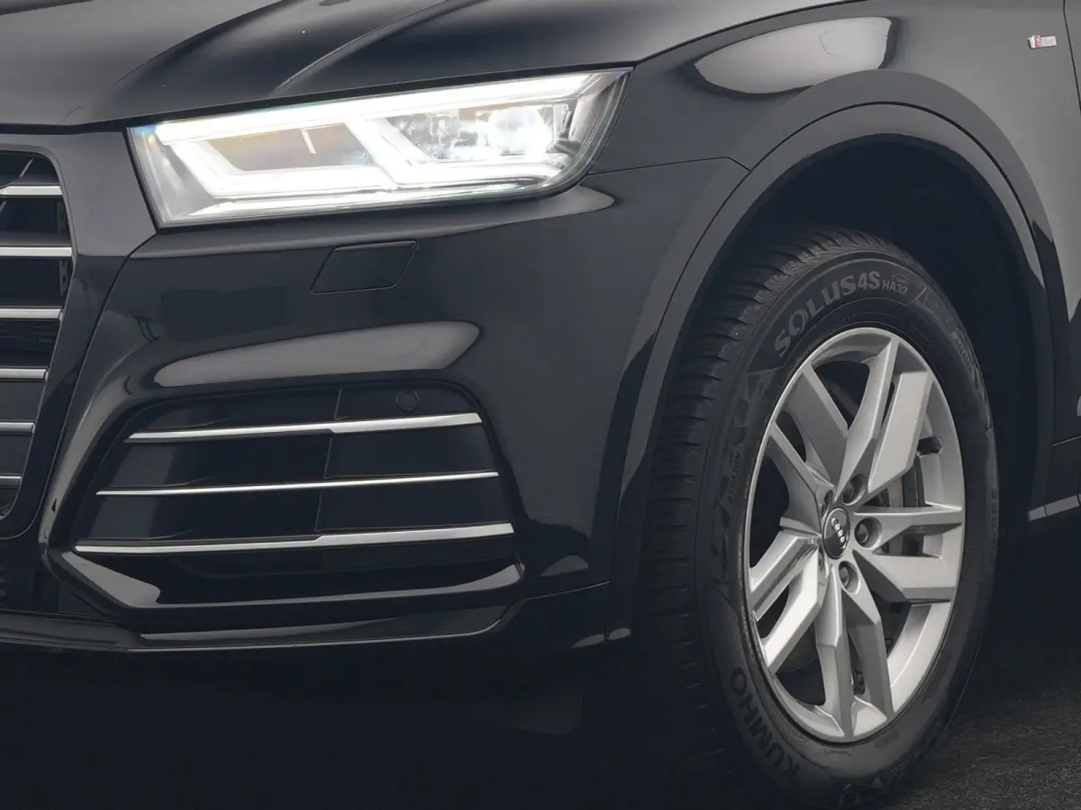 55 TFSI e S Line PHEV 367pk Dealer O.H. | Voorstoelen Verwarmd | Apple Carplay | Keyless Entry | Drive Select | Cruise Control | DAB | 18"L.M | Navigatie | Plug In Hybrid |