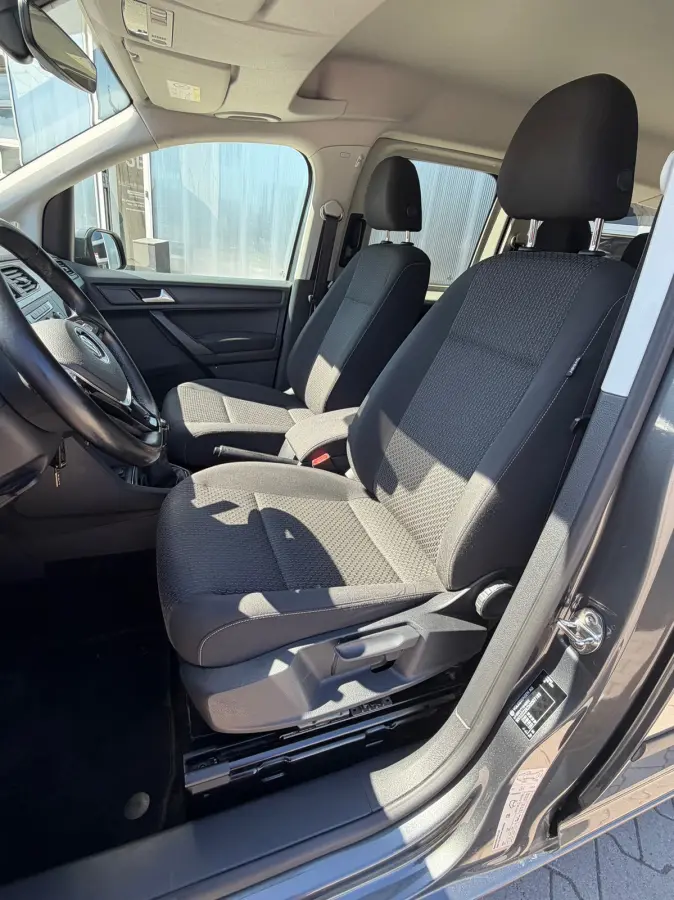 Maxi 1.4 TSI 7 persoons / 1e eigenaar / navi / trekhaak