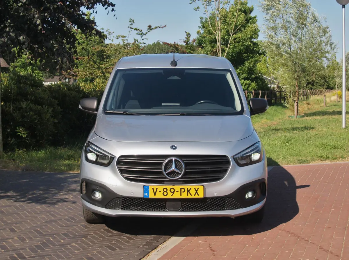 112 CDI L2 Pro | 3 persoons | Camera | Trekhaak | Automaat | Apple Carplay | Navi | Cruise Control |