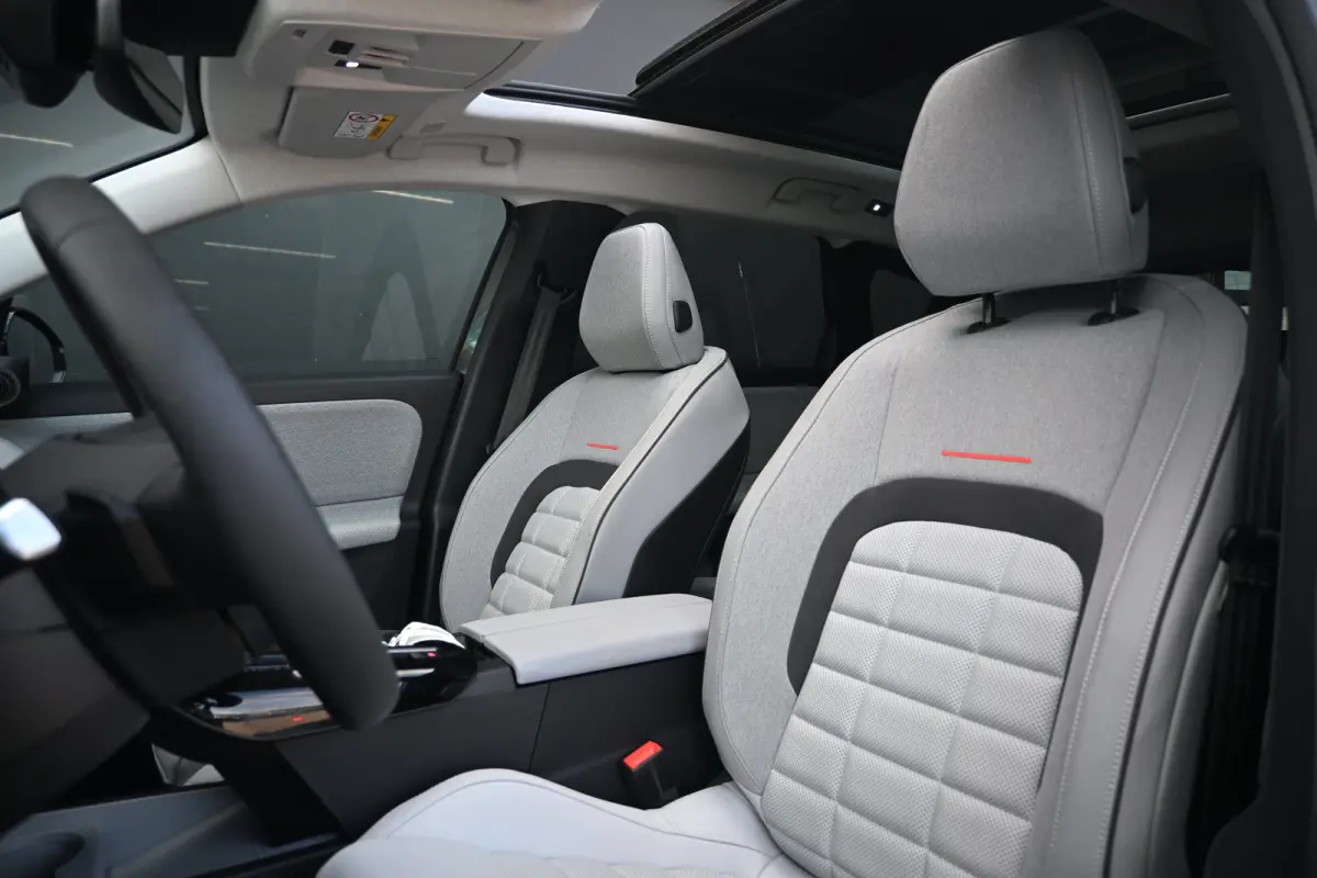1.6 Plug-In Hybrid 195 Max tot 8 Jaar Garantie! | Schuif-/Kanteldak | Stoel/Stuurverwarming | Massagestoelen | Vol-Leder | Adaptive Cruise !!