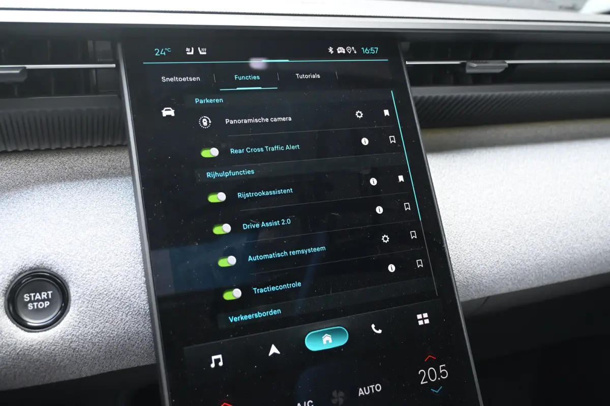 1.6 Plug-In Hybrid 195 Max tot 8 Jaar Garantie! | Schuif-/Kanteldak | Stoel/Stuurverwarming | Massagestoelen | Vol-Leder | Adaptive Cruise !!