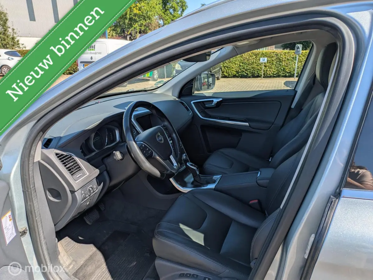 2.0 T5 FWD Summum