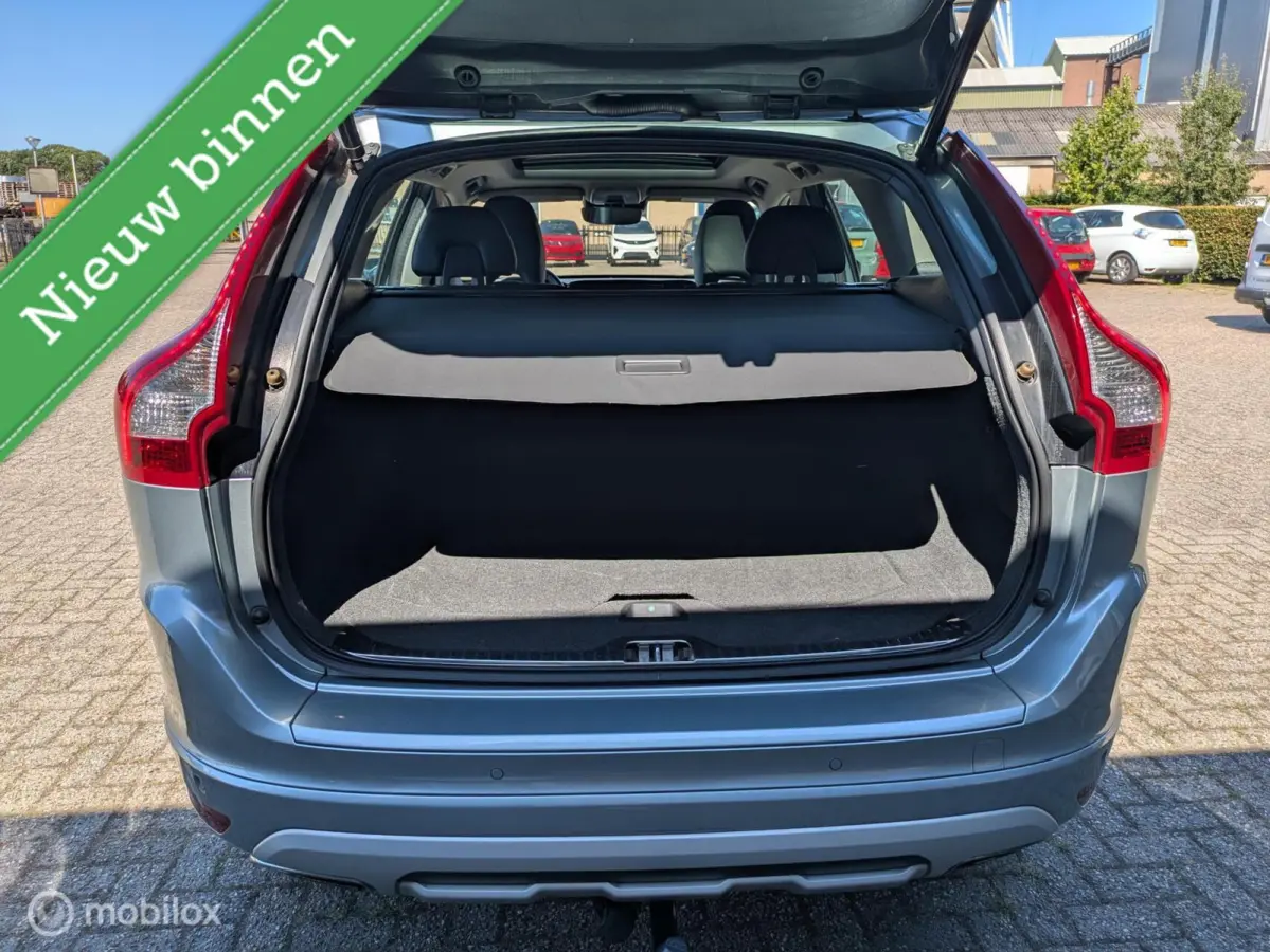 2.0 T5 FWD Summum