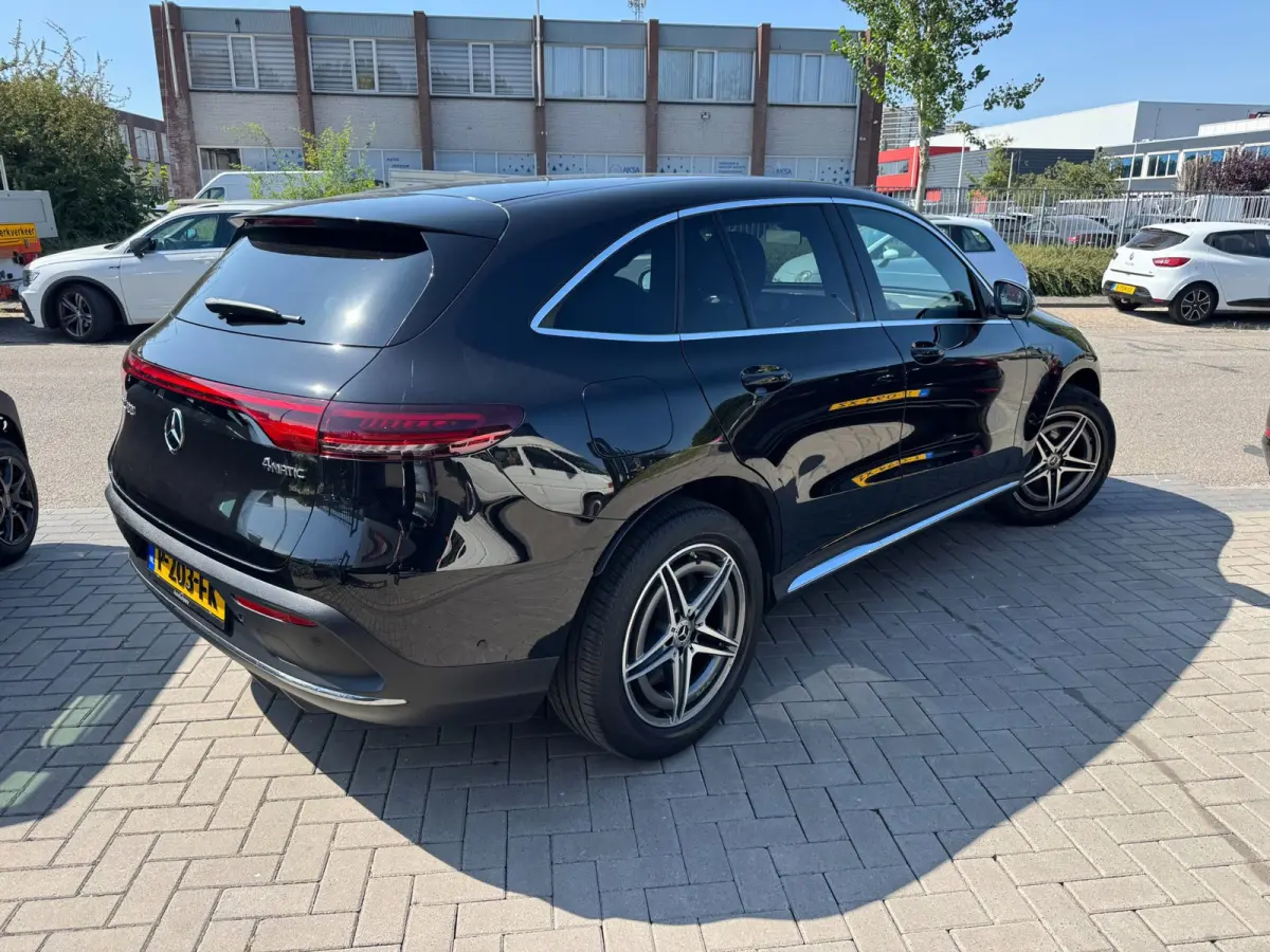 400 4MATIC Premium 80 kWh ,SOH 98%