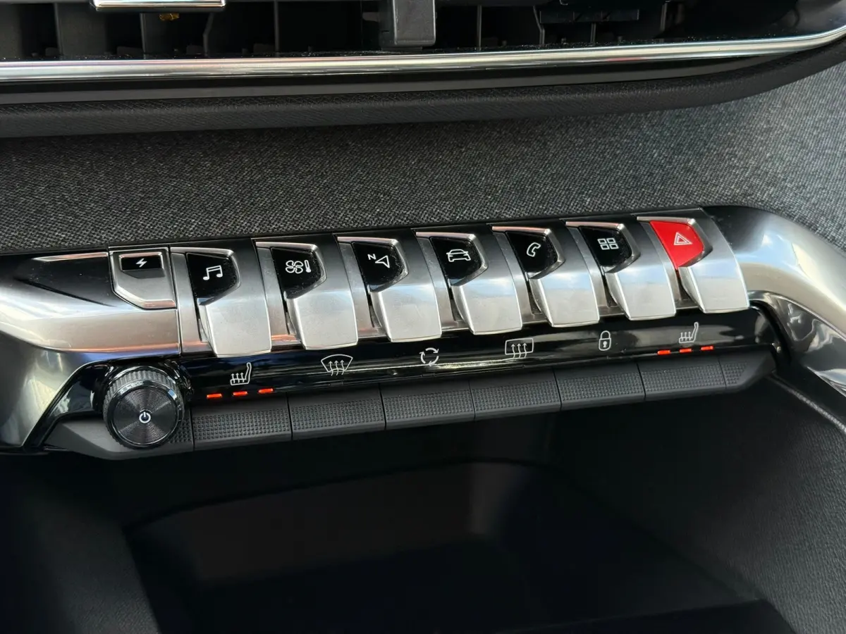 1.6 HYbrid 225 Allure Pack Business Trekhaak | Achteruitrijcamera | Keyless | Elektrische achterklep | Stoel verwarming | Apple carplay & Android auto | Navigatie