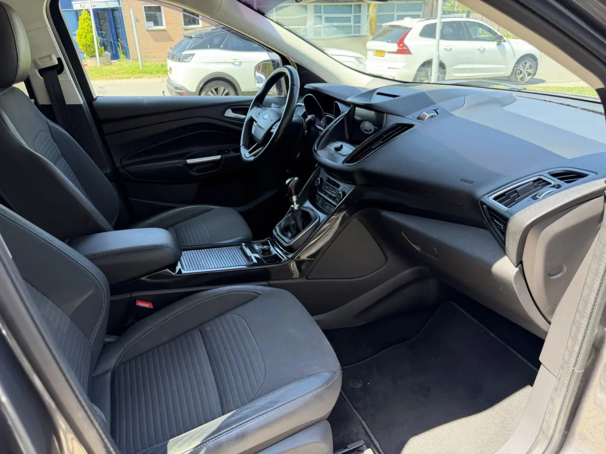 1.5 EcoBoost ST Line 2000 kg trekgewicht