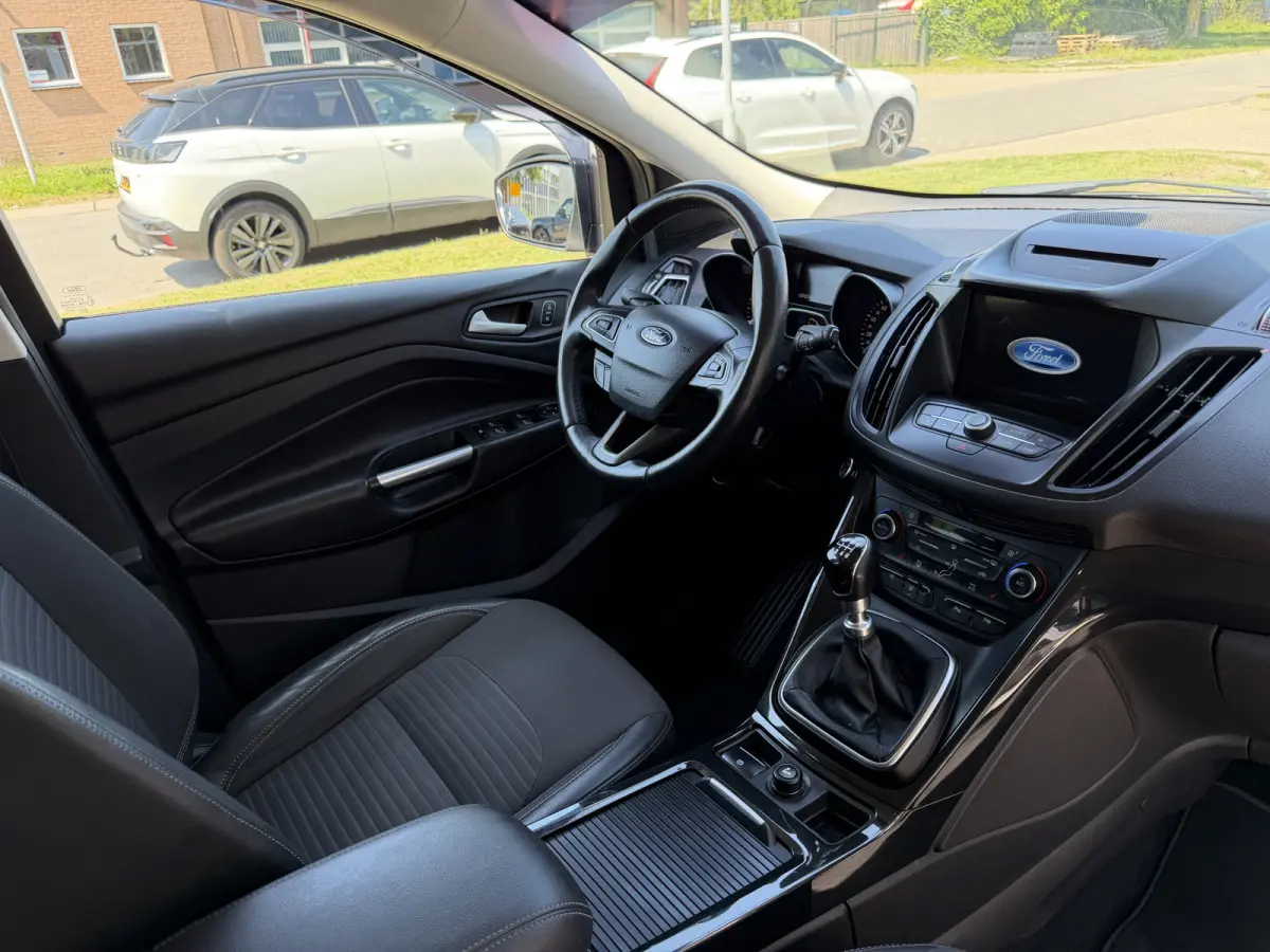 1.5 EcoBoost ST Line 2000 kg trekgewicht