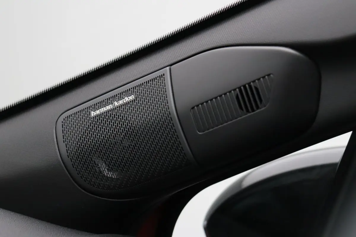 TCe 90 techno | Harman Kardon | Stoel en stuurverwarming | Achteruitrijcamera |