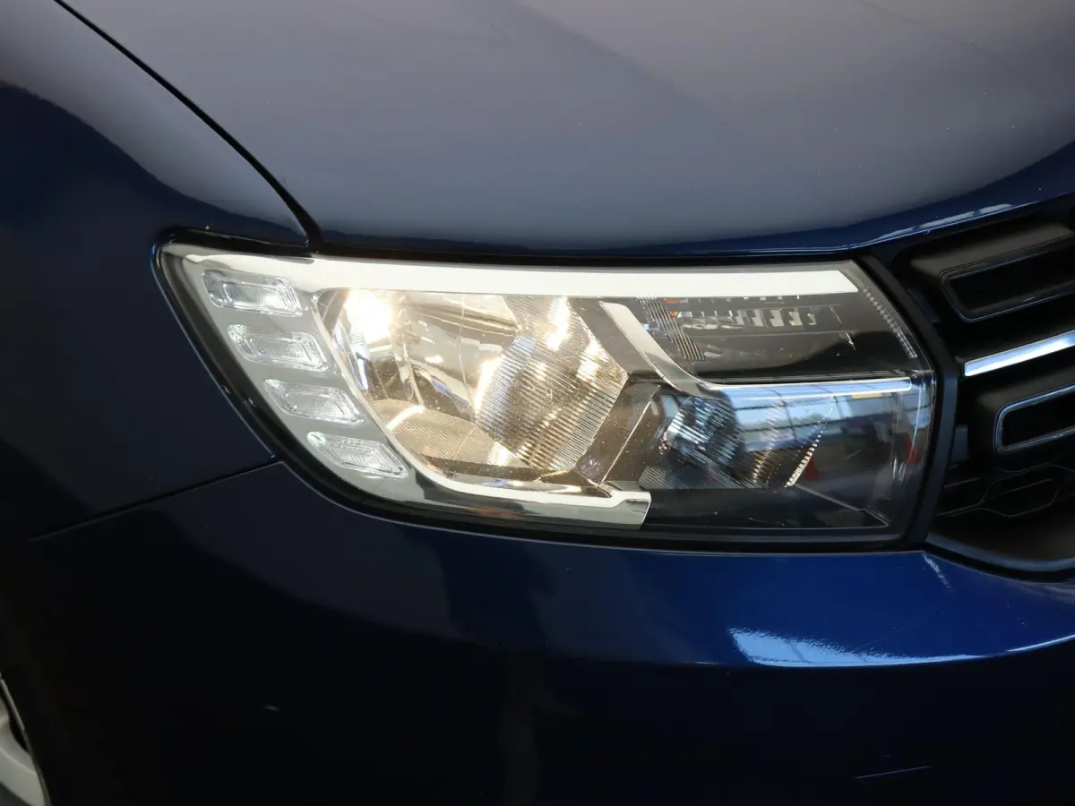 0.9 TCe SL Royaal | Dealer onderhouden | Achteruitrijcamera | Airco | Lichtmetalen velgen | Cruise control |