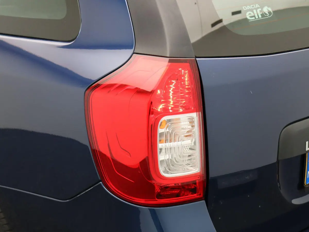 0.9 TCe SL Royaal | Dealer onderhouden | Achteruitrijcamera | Airco | Lichtmetalen velgen | Cruise control |