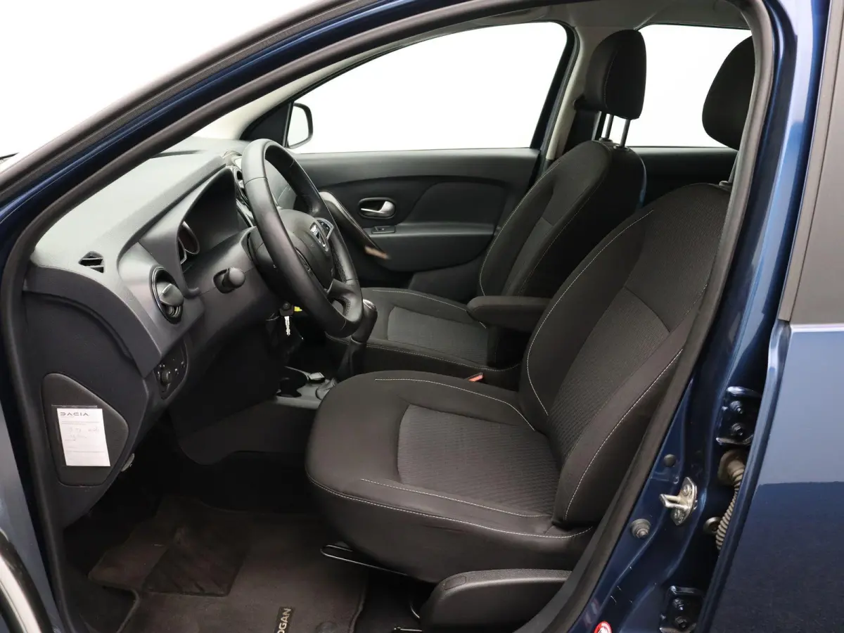 0.9 TCe SL Royaal | Dealer onderhouden | Achteruitrijcamera | Airco | Lichtmetalen velgen | Cruise control |