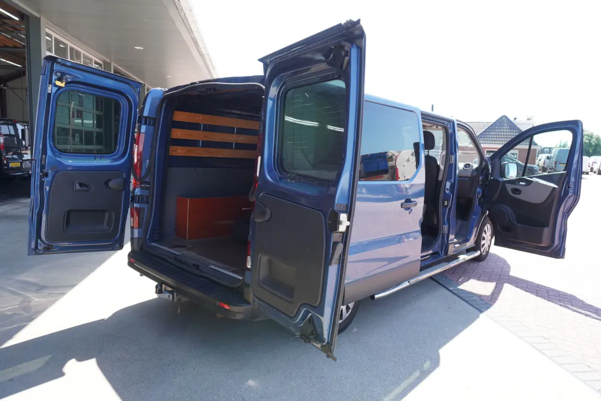 dCi 116PK T29 L2H1 Dubbelcabine Comfort nr. V178 | Airco | Cruise | Navi | Trekhaak