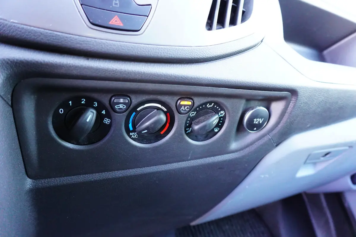 170pk Automaat L3H3 2 Schuifdeuren Airco Cruise control Werkplaats inrichting 3-Zits Parkeersensoren
