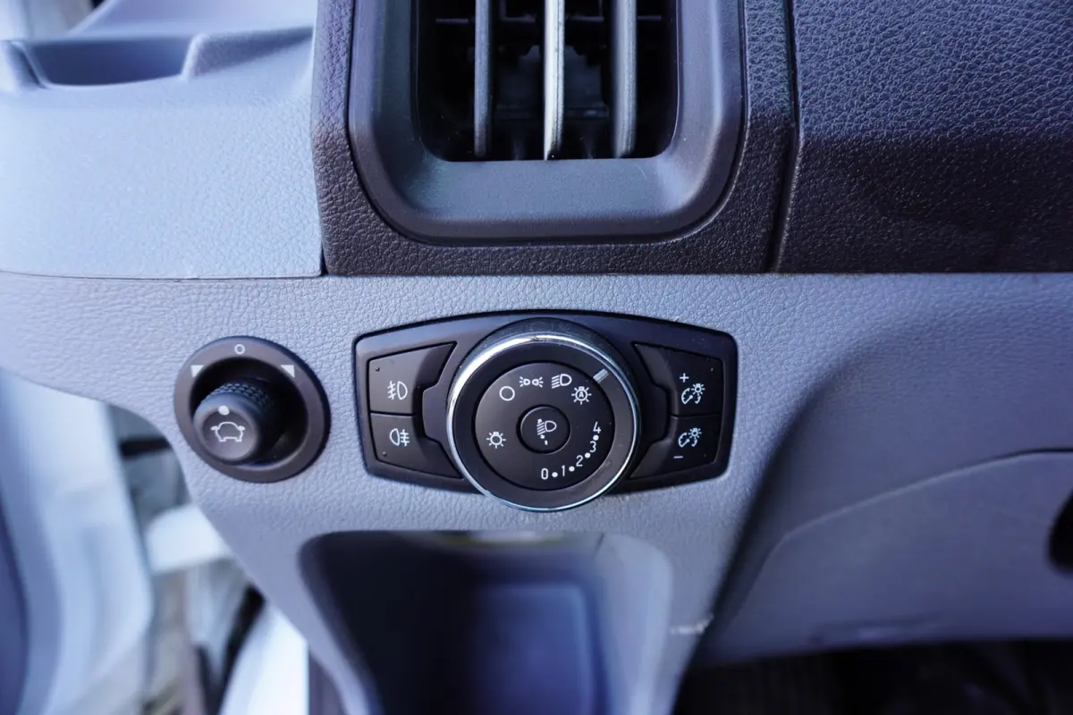 170pk Automaat L3H3 2 Schuifdeuren Airco Cruise control Werkplaats inrichting 3-Zits Parkeersensoren