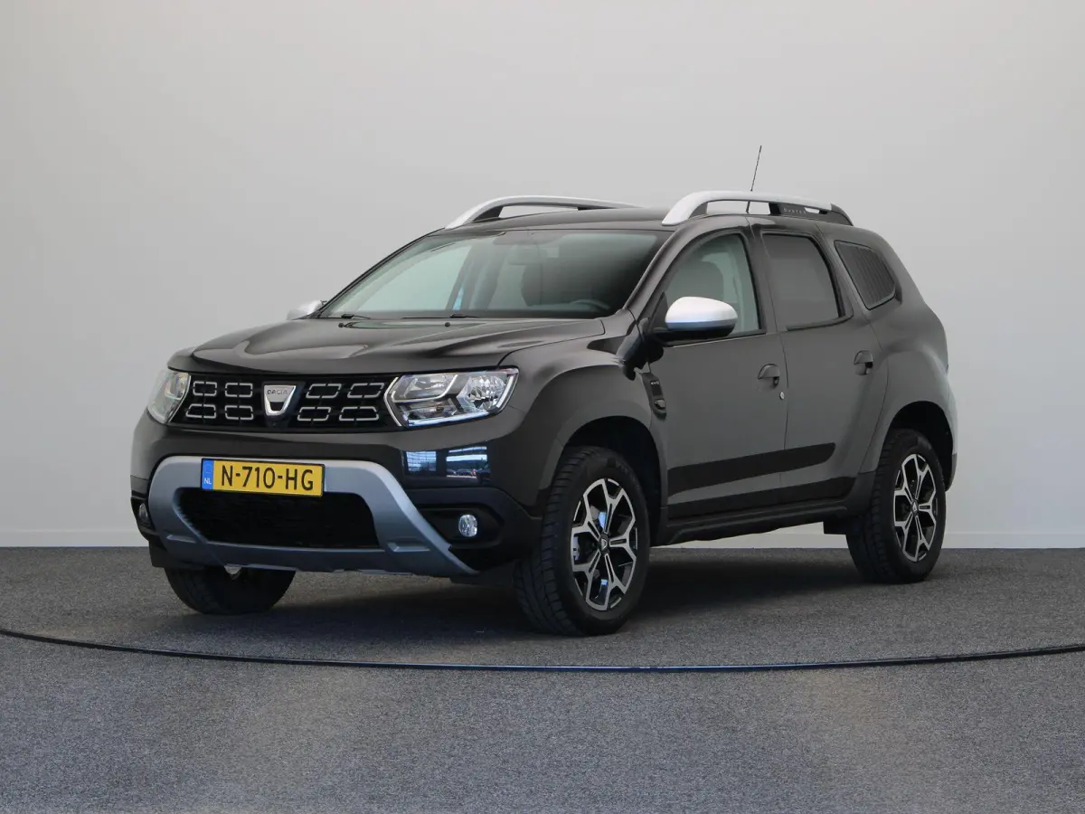 1.3 TCe 4x4 Prestige | Trekhaak 1500kg geremd | Lederen bekleding | Cimate control | Achteruitrijcamera | Dodehoek detectie |