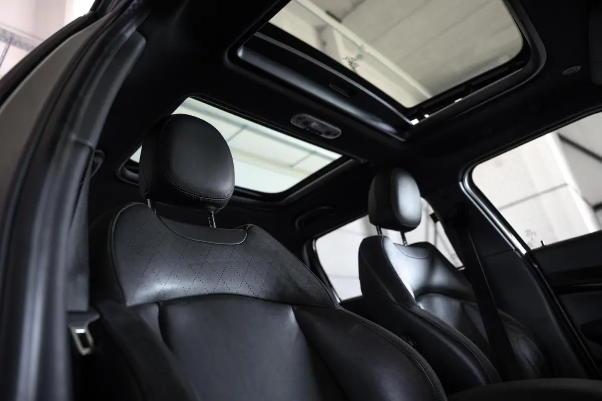 1.5 Cooper Chili Serious Business / Pano / Harman Kardon / Clima / Orig. NL