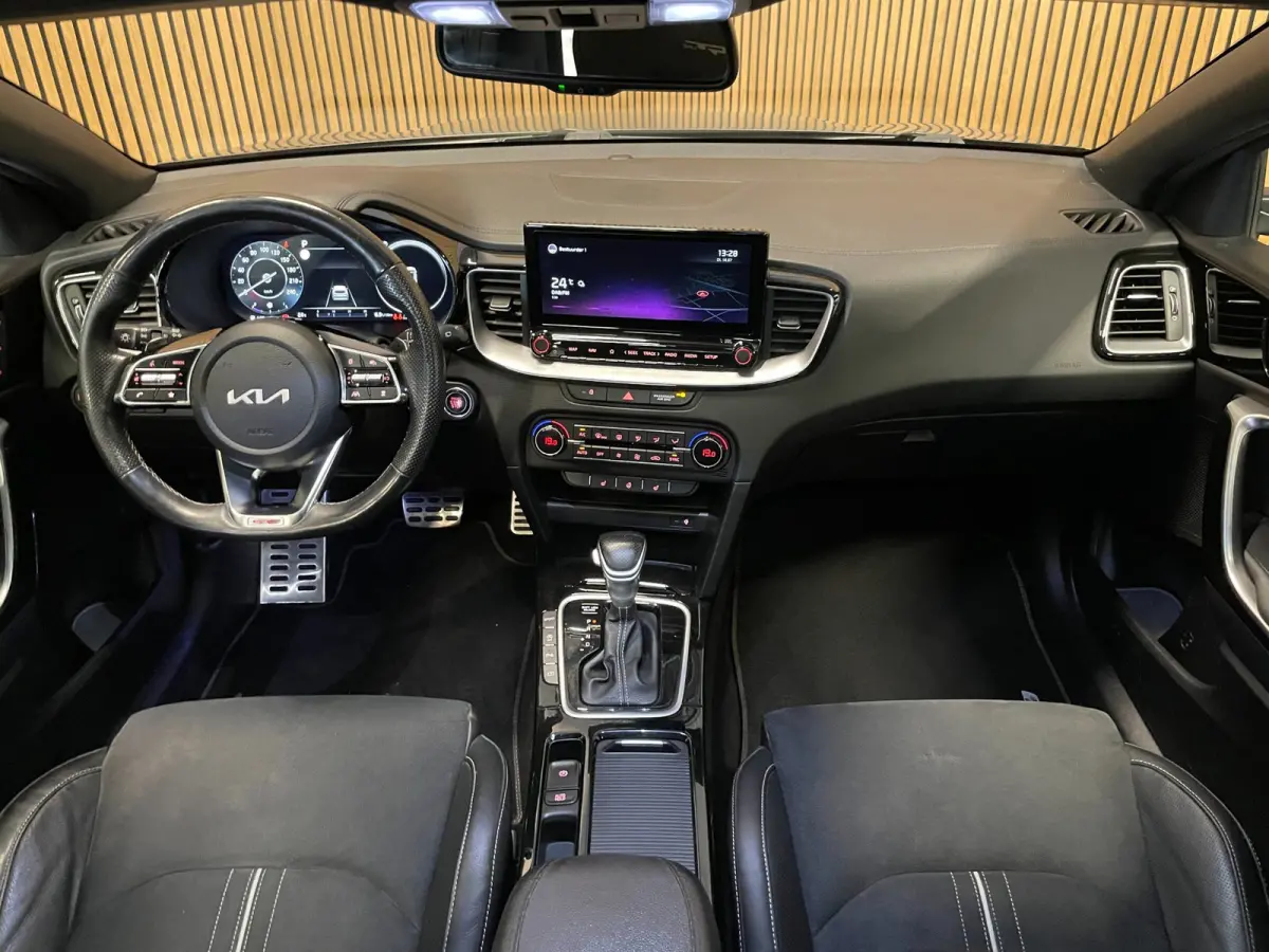 1.5 T-GDi GT-PlusLine|160PK|ACC|AFN.TREKHAAK|PANO|DIGITAL|STOEL V+A/+STUURVERW.|CAMERA|CARPLAY|CLIMA+CRUISE|NL|NAP|