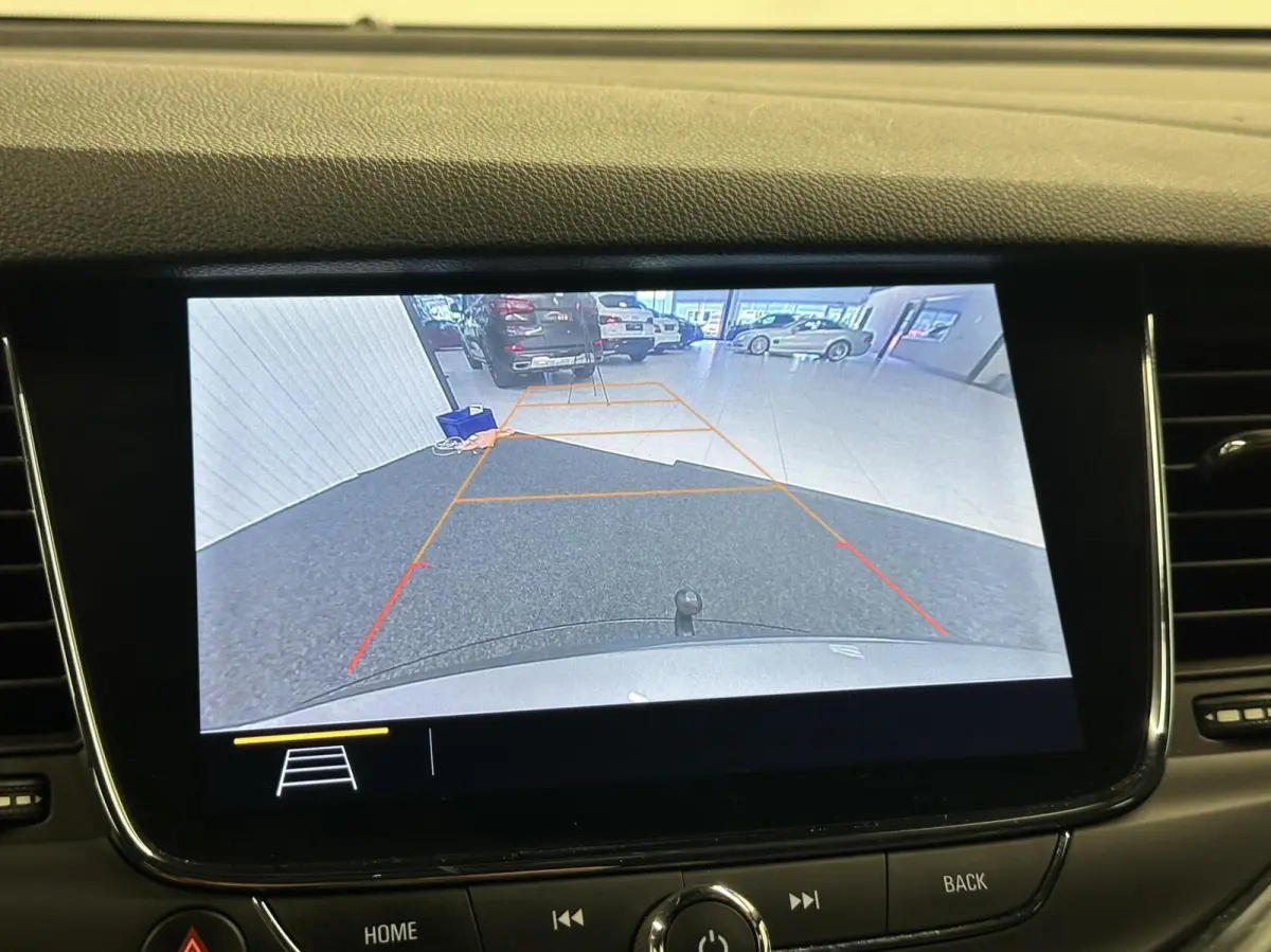 1.2 Elegance TREKHAAK CAMERA CLIMATE