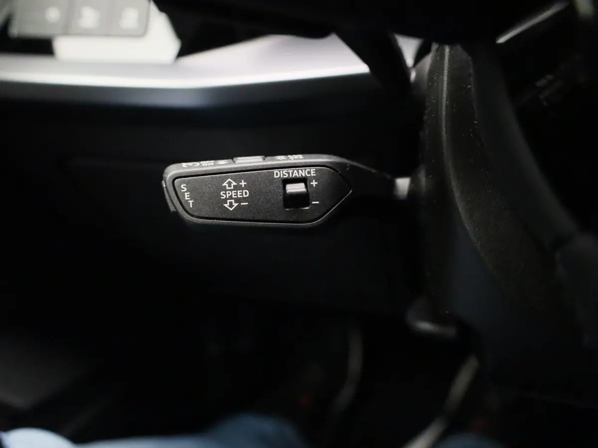 30 TFSI Advanced edition