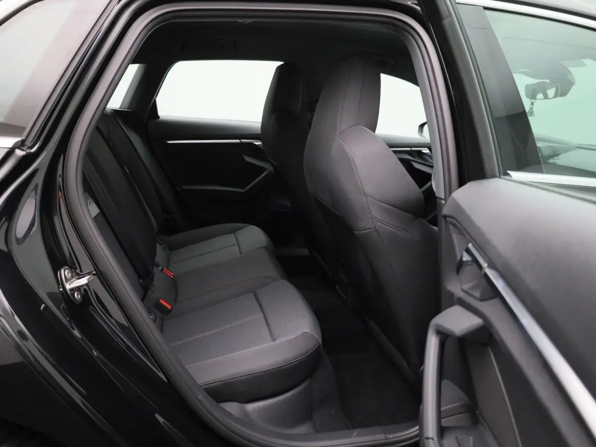 30 TFSI Advanced edition