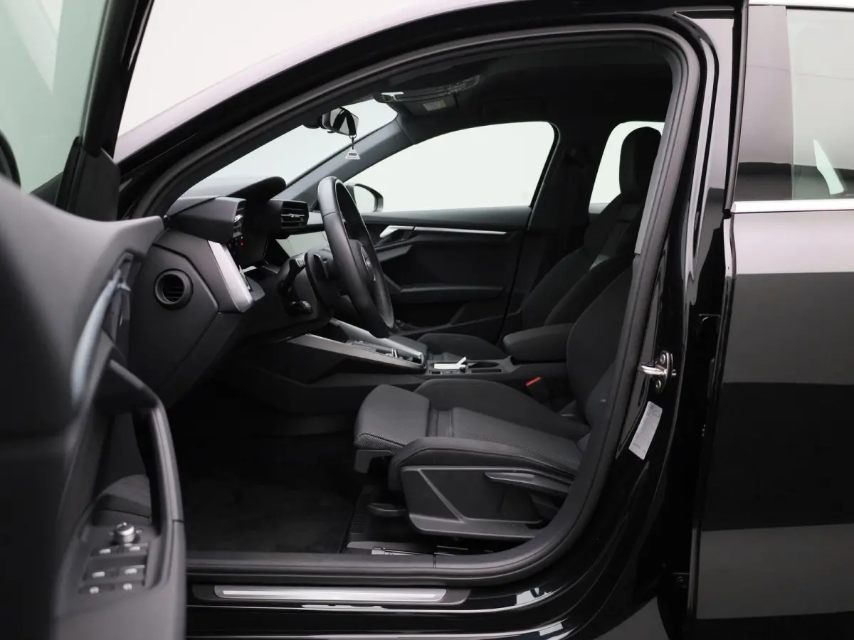 30 TFSI Advanced edition
