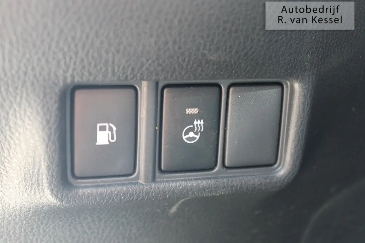 1.8 Hybrid Style I BSM I Stoelverwarming I PDC I 1e Eig. I NL-auto