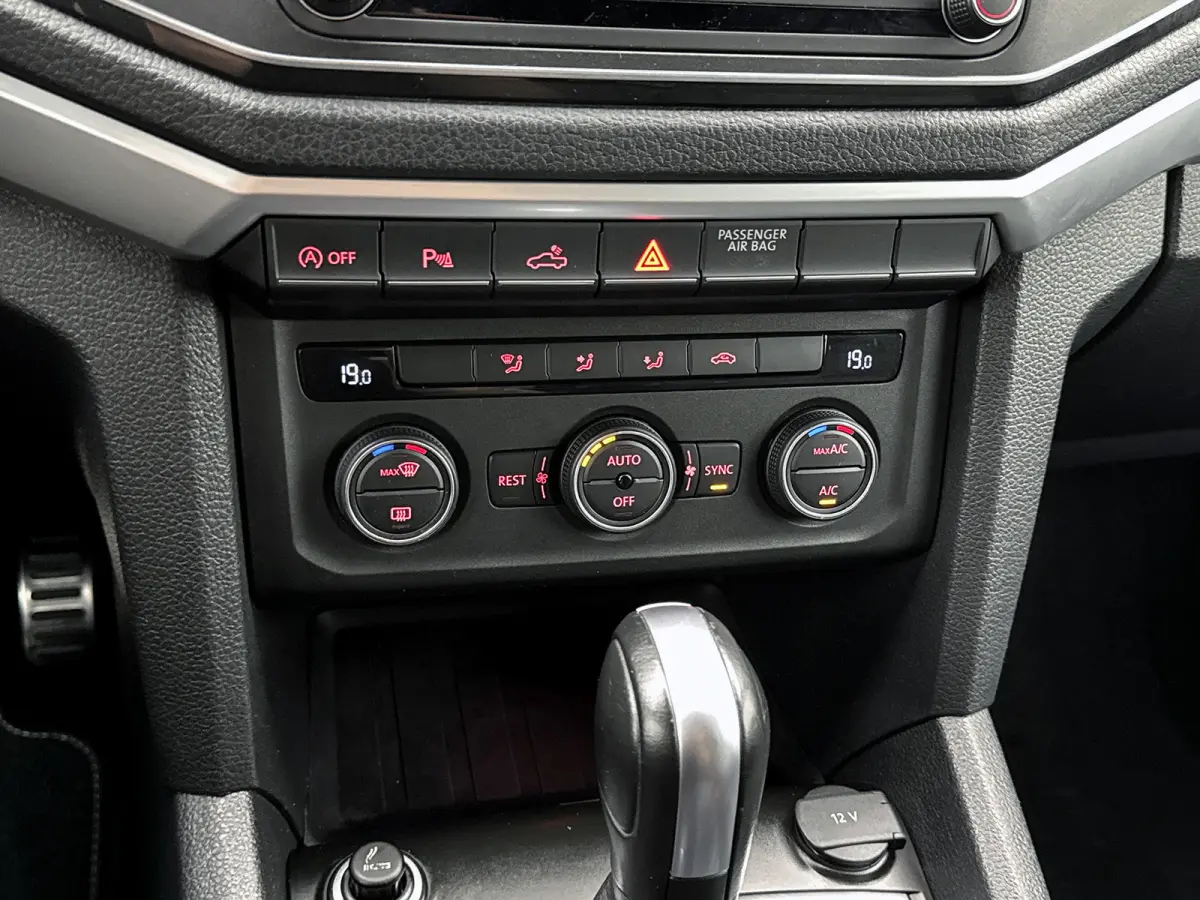 3.0 TDI 4Motion Double Cab Aventura Marge 259pk Leder Elektr stoelen Navigatie Camera Stoelverwarming Trekhaak