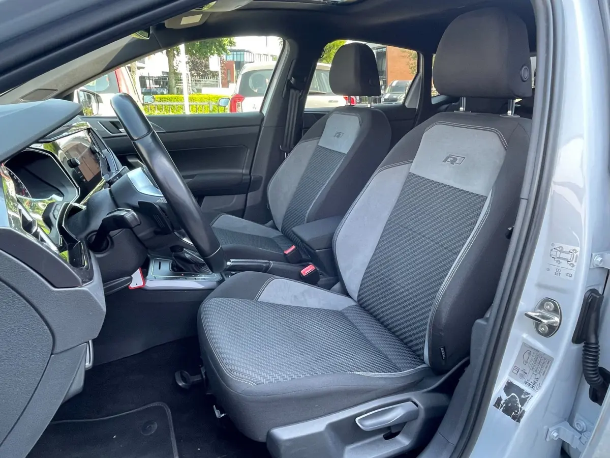 1.0 TSI R-line 2X | NL-auto | panoramadak | LED pakket