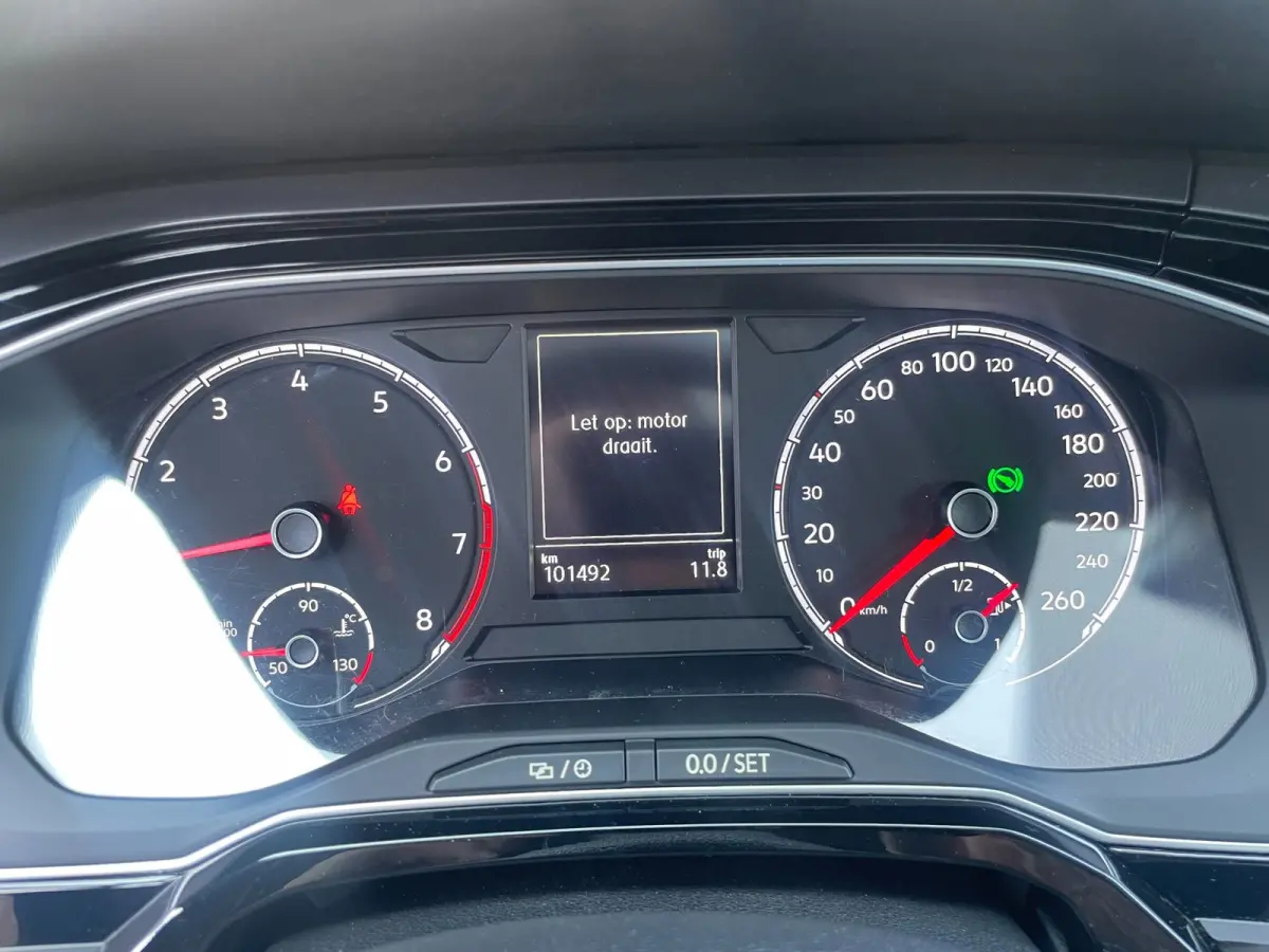 1.0 TSI R-line 2X | NL-auto | panoramadak | LED pakket