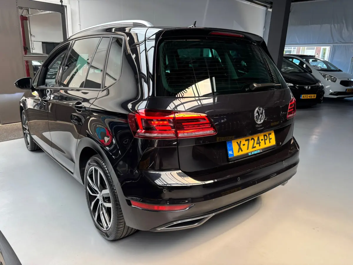 1.0 TSI Highline Edition Camera / Navigatie