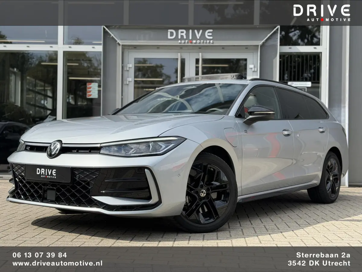 1.5 eHybrid R-Line |Pano|Leer|Memory|Ventilatie|Massage|HUD|