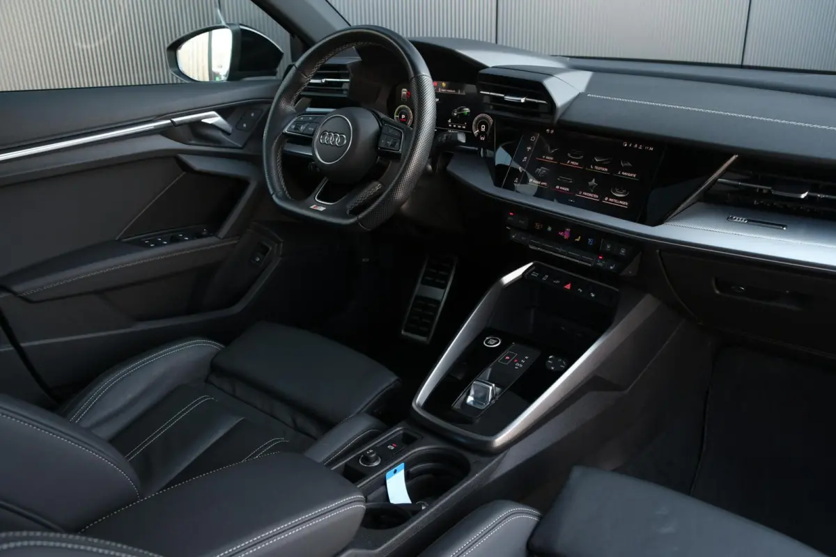 40 TFSI e S-line PANO | LEDER | S-LINE