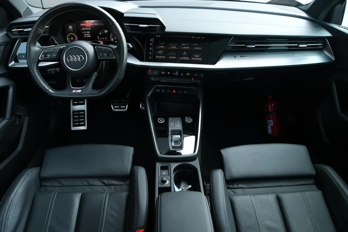 40 TFSI e S-line PANO | LEDER | S-LINE
