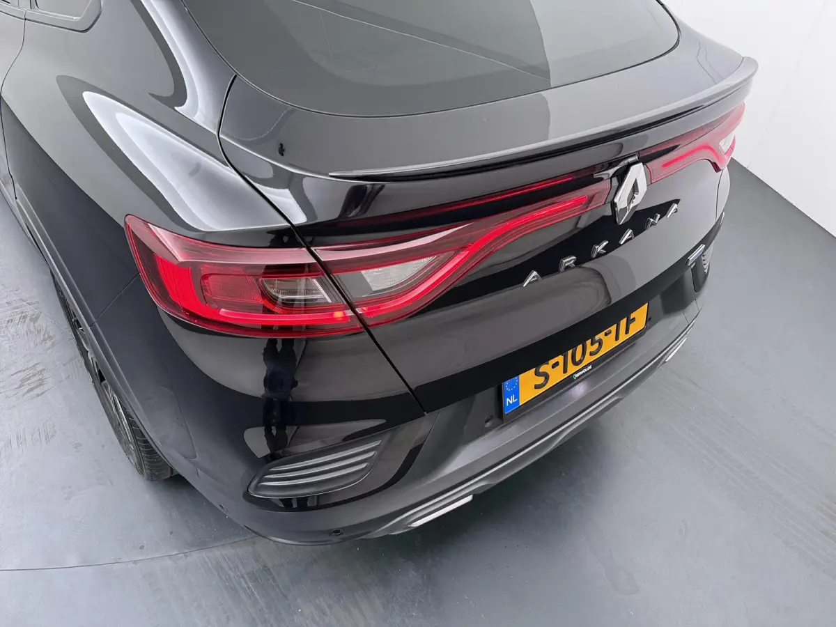 E-Tech Hybrid 145 R.S. Line | SoH 82% | Lederen Bekl. | Stoel- & Stuurverw. | Adapt. Cruise |