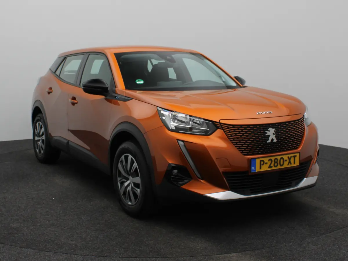 EV Active 50 kWh SOH 90% | Navigatie | Camera | Parkeersenoren | Apple Carplay/Android Auto | Climate Control