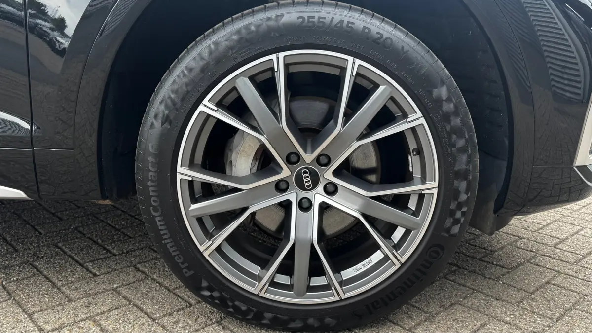 55 TFSIe 367PK S EDITION AUTOMAAT / NAVI / LEDER / CLIMA / FULL-LED / PDC / KEYLESS / 20" LMV / 2X S-LINE / ADAPT. CRUISE !!