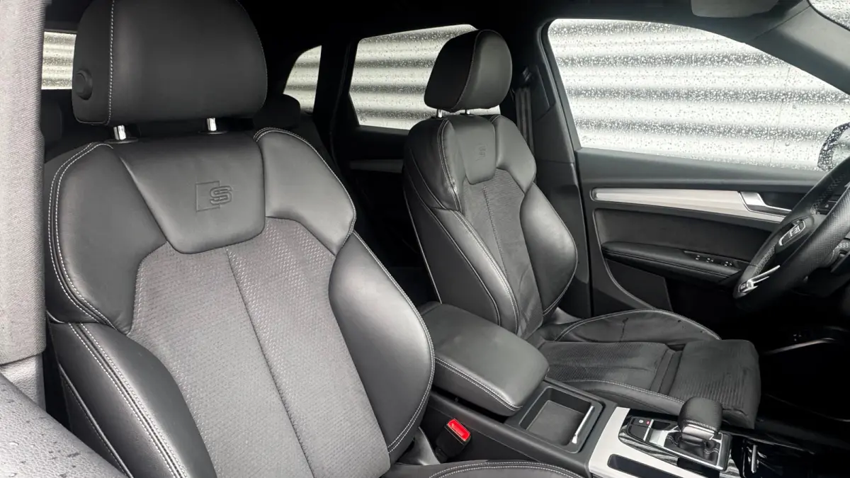55 TFSIe 367PK S EDITION AUTOMAAT / NAVI / LEDER / CLIMA / FULL-LED / PDC / KEYLESS / 20" LMV / 2X S-LINE / ADAPT. CRUISE !!