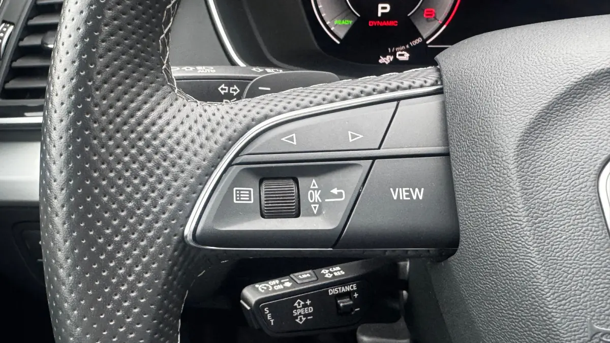 55 TFSIe 367PK S EDITION AUTOMAAT / NAVI / LEDER / CLIMA / FULL-LED / PDC / KEYLESS / 20" LMV / 2X S-LINE / ADAPT. CRUISE !!