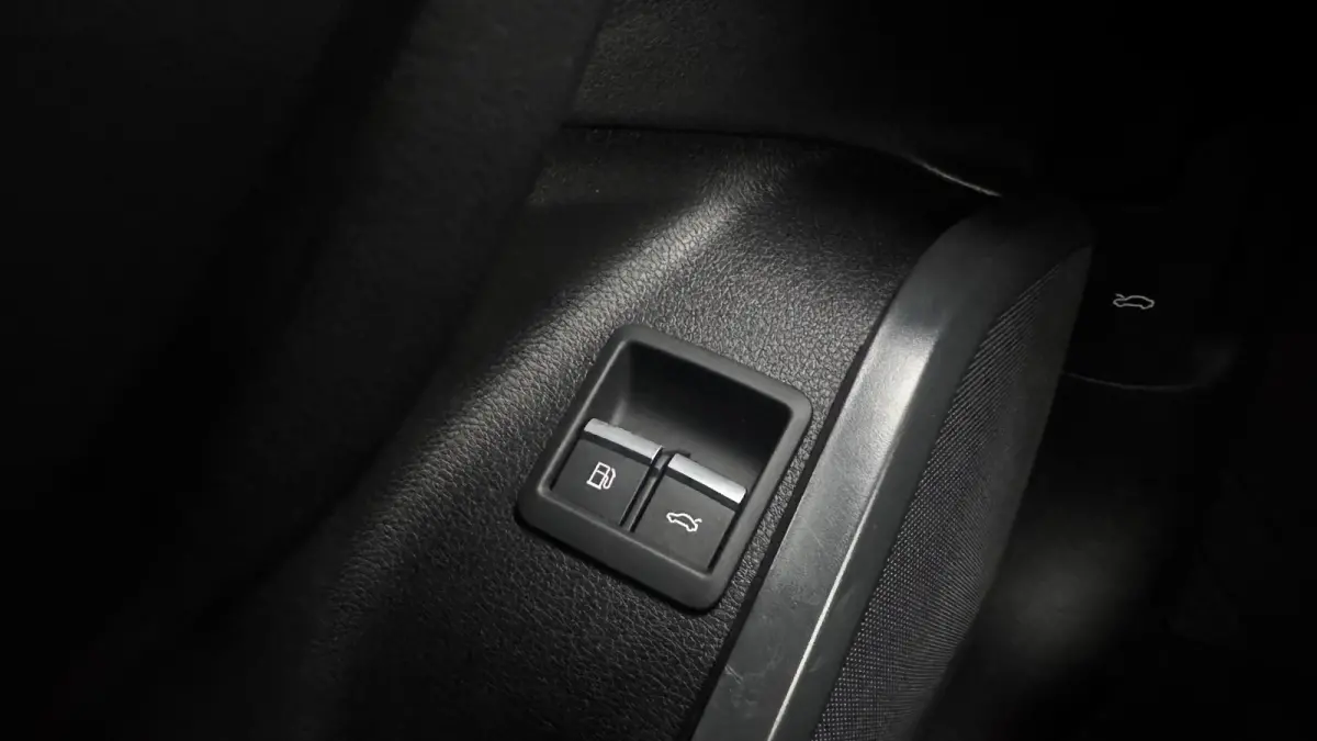 55 TFSIe 367PK S EDITION AUTOMAAT / NAVI / LEDER / CLIMA / FULL-LED / PDC / KEYLESS / 20" LMV / 2X S-LINE / ADAPT. CRUISE !!